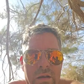 Snapshot of Trucker_Hunter chatting on 04/03/26, 04:24 Trucker Hunter online show from 04/03/26, 04:24