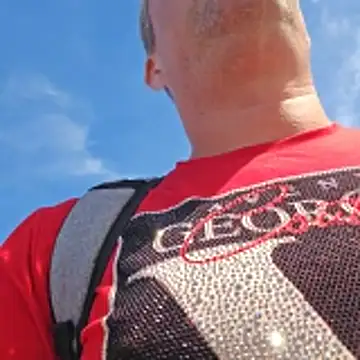 Snapshot of Trucker_Hunter chatting on 02/04/26, 01:06 Trucker Hunter online show from 02/04/26, 01:06