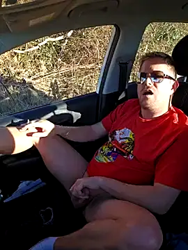 Snapshot of Trucker_Hunter chatting on 02/18/25, 02:49 Trucker Hunter online show from 02/18/25, 02:49