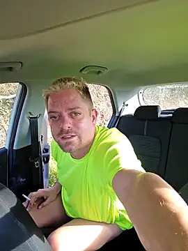 Snapshot of Trucker_Hunter chatting on 03/05/25, 02:56 Trucker Hunter online show from 03/05/25, 02:56