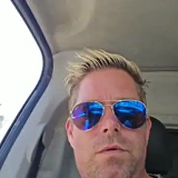 Trucker Hunter online show from 07/11/26, 12:05