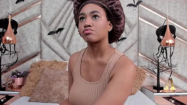 AgataRinaldi online show from 11/09/25, 02:32