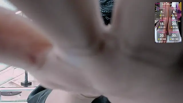 AgataRinaldi online show from 04/09/26, 07:53