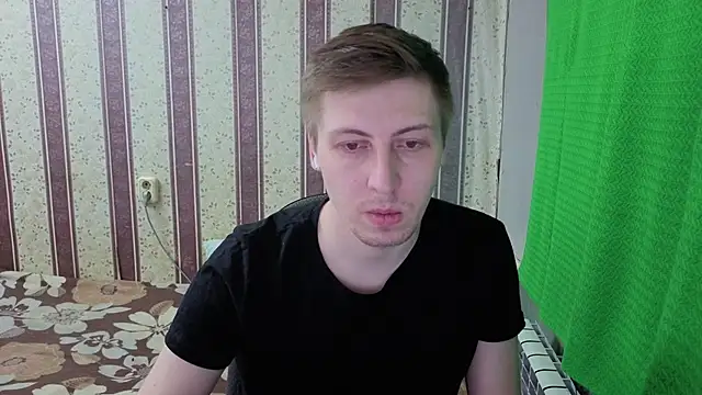 darienlarge online show from 03/10/26, 04:55