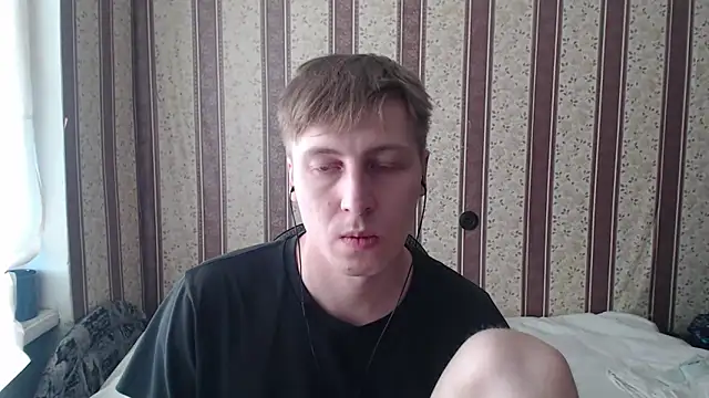 Snapshot of darienlarge chatting on 03/09/25, 01:26 darienlarge online show from 03/09/25, 01:26