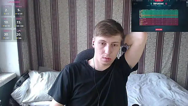 Snapshot of darienlarge chatting on 03/12/25, 12:04 darienlarge online show from 03/12/25, 12:04