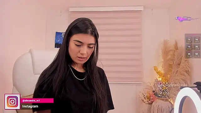 Alexandra ra online show from 11/28/25, 09:48