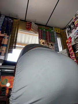 sammyqueenx21 online show from 03/03/26, 05:09