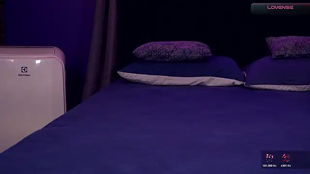 bull vixen2001 online show from 03/25/26, 11:47