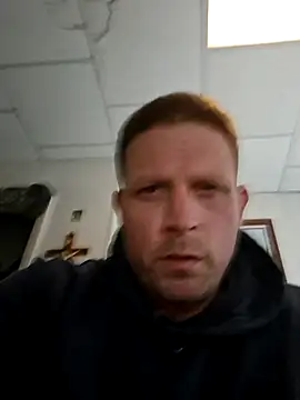 curiouscock38 online show from 10/31/25, 09:43