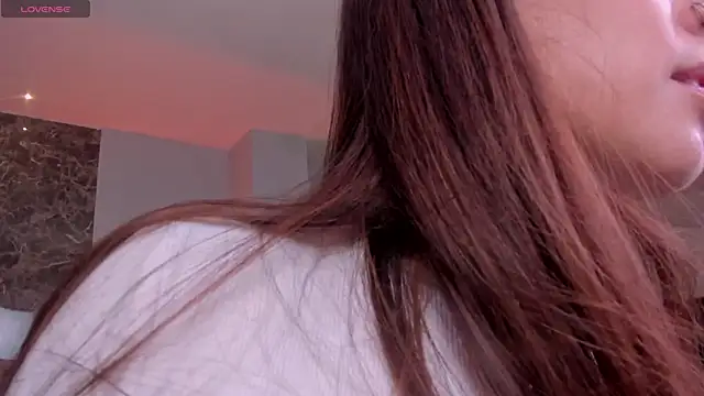 ErikaBenz  online show from 06/11/26, 08:17