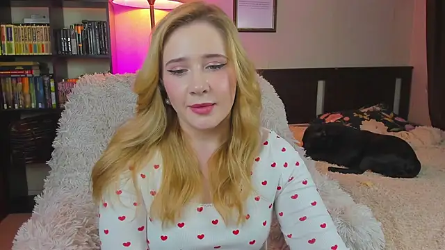 Lav Tender online show from 09/21/25, 09:31