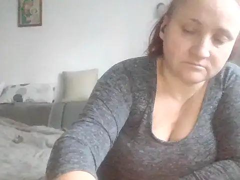 LaraXXX38 online show from 03/04/26, 06:21