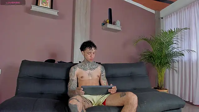 Aron ford online show from 11/24/25, 11:54