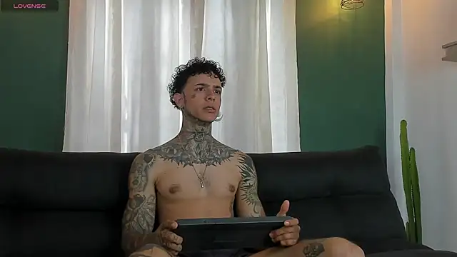 Aron ford online show from 11/11/25, 04:46