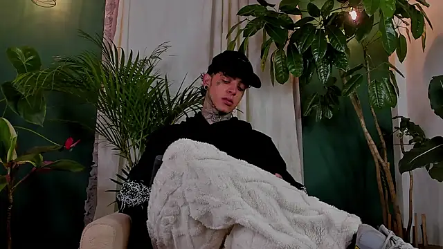 Aron ford online show from 06/26/26, 02:39