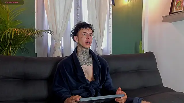 Aron ford online show from 11/08/25, 12:31