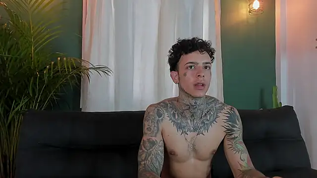 Aron ford online show from 11/06/25, 01:15