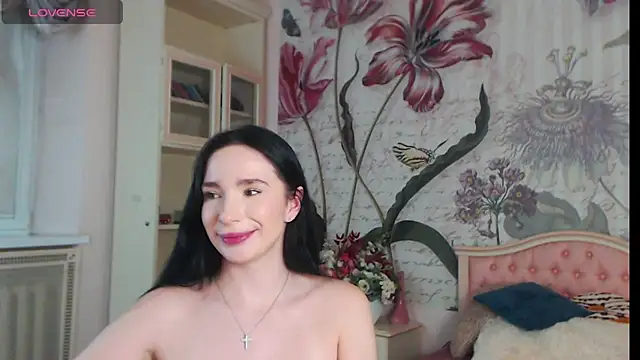 Snapshot of AliciaBow chatting on 01/29/25, 04:41 AliciaBow online show from 01/29/25, 04:41