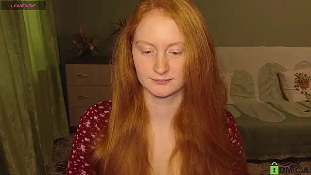 astoria ross  online show from 05/28/26, 03:07