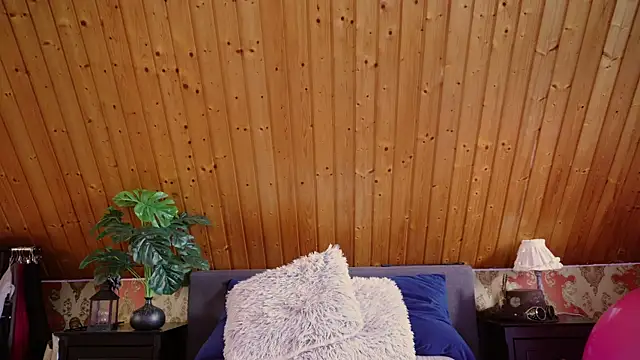 TessaWinter online show from 09/15/25, 02:39