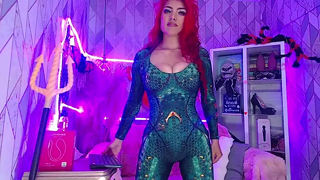 Snapshot of AsheyBaker chatting on 10/31/25, 10:23 AsheyBaker online show from 10/31/25, 10:23