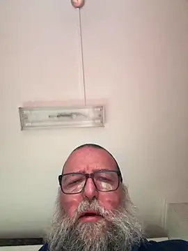 Snapshot of Noitelivre chatting on 04/14/26, 04:39 Noitelivre online show from 04/14/26, 04:39