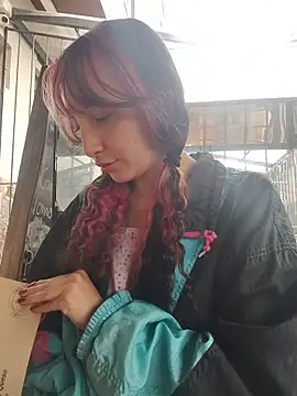  Laary online show from 12/20/25, 03:15