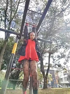  Laary online show from 09/24/25, 08:04