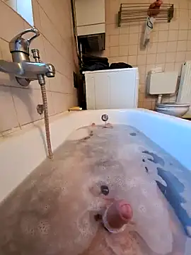 toeloverlive online show from 12/05/24, 10:06