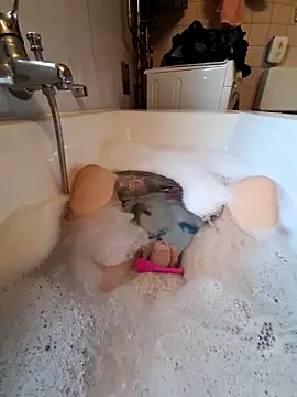 toeloverlive online show from 10/07/25, 07:42