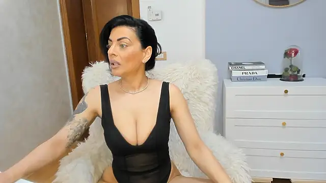 ElisaBaxter online show from 03/10/26, 05:22