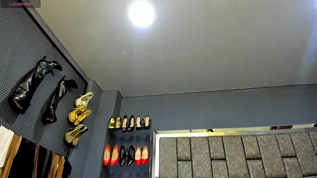 Snapshot of SSCARLETH_ chatting on 05/07/26, 11:46 SSCARLETH online show from 05/07/26, 11:46