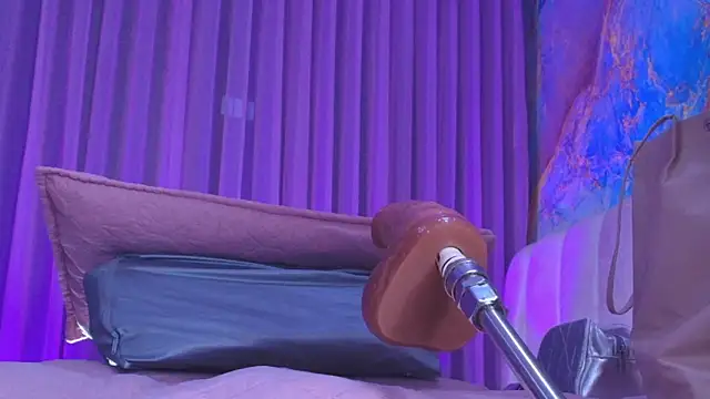 britanyy  online show from 03/17/26, 03:09