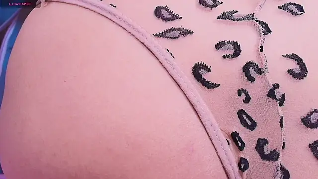 britanyy  online show from 02/25/25, 03:09