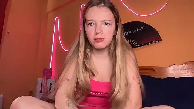 Snapshot of -veranito- chatting on 11/12/25, 09:07 -veranito- online show from 11/12/25, 09:07