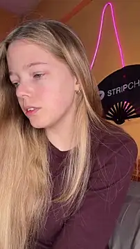 -veranito- online show from 05/12/26, 03:03