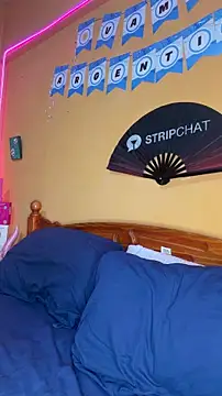 -veranito- online show from 06/12/26, 03:04