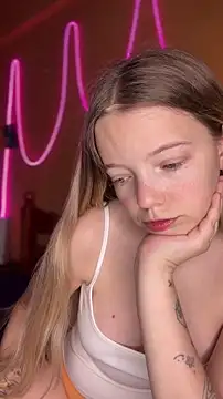 -veranito- online show from 03/28/26, 03:07