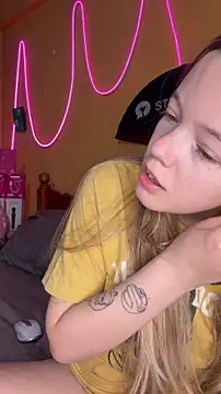 -veranito- online show from 05/22/26, 03:04