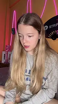 -veranito- online show from 04/08/26, 03:08