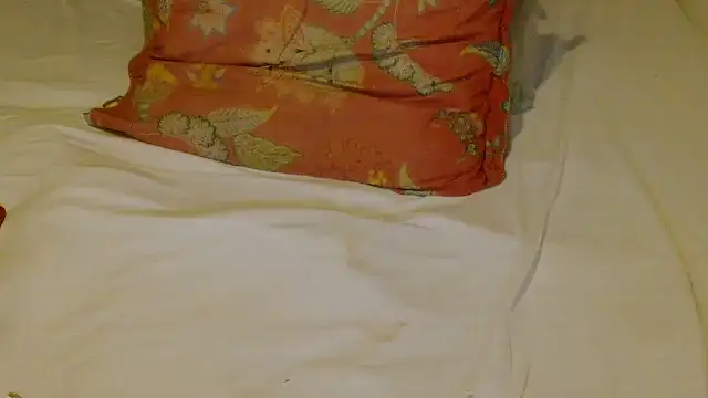 Snapshot of 34MANON chatting on 10/25/25, 05:39 34MANON online show from 10/25/25, 05:39