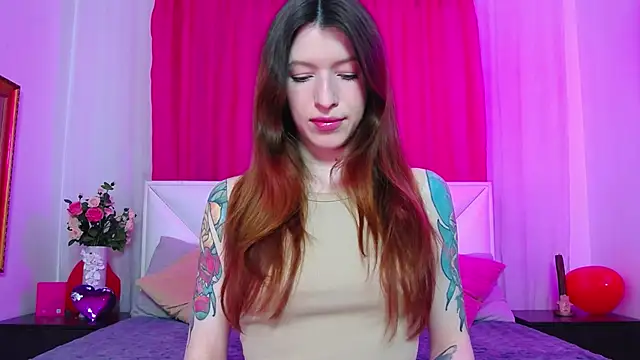 WildRedBerry online show from 03/27/26, 08:01