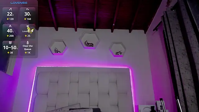 shanakendall online show from 10/08/25, 11:12