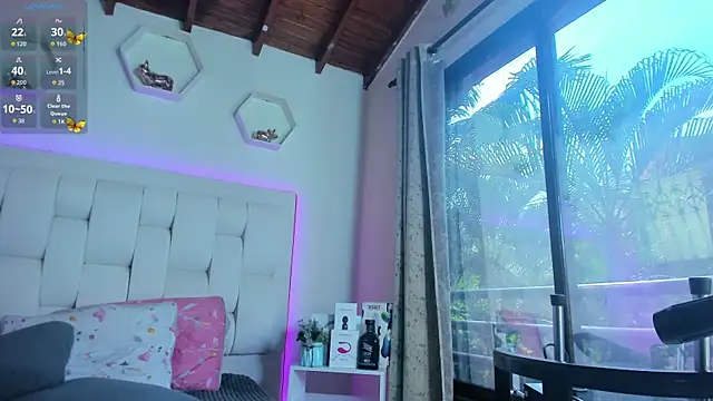 shanakendall online show from 09/27/25, 02:01