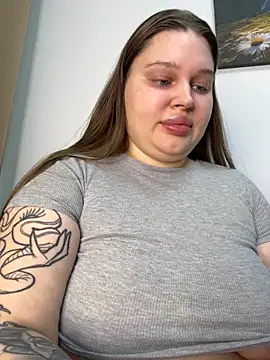 perfect sweety girl online show from 10/22/25, 07:13