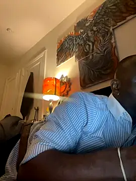 KingB8r online show from 10/22/25, 03:17