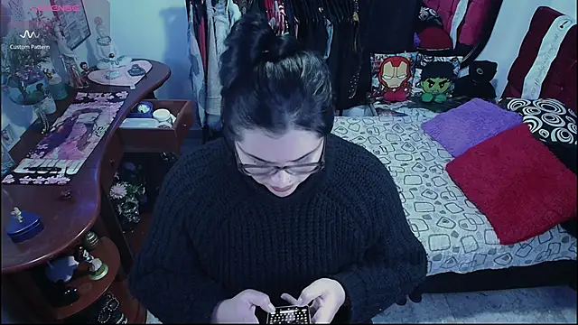 lufek23 online show from 09/24/25, 12:40