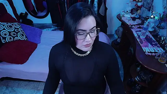 lufek23 online show from 02/20/26, 04:09