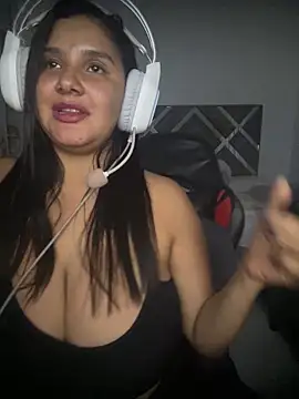 ValleryParker online show from 02/06/26, 08:21